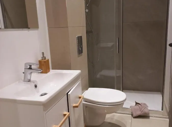 Doga Bel 1er Etage 4 Personnes Bebe * 兰斯